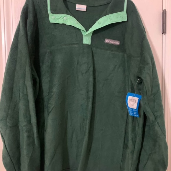 Columbia pullover! - Picture 3 of 3